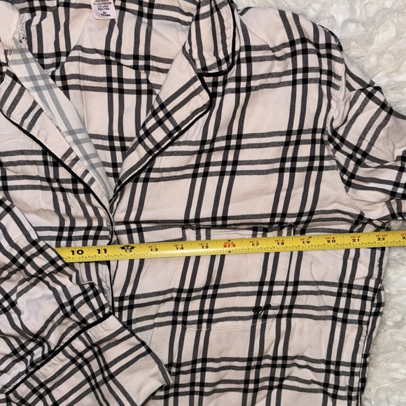 Victoria's Secret Viscose/Cotton Long Sleeve Sleep-shirt, Size Medium - Picture 5 of 13